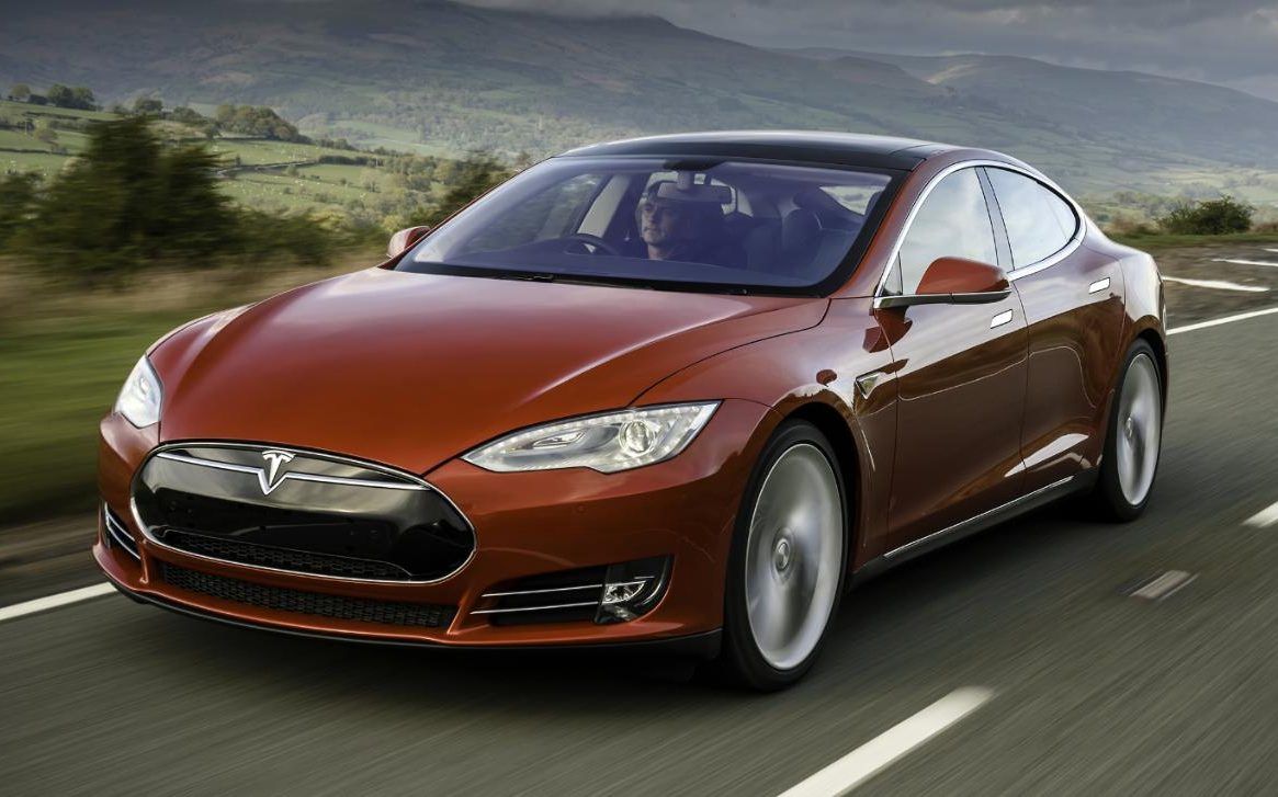 Tesla Dating - знакомства владельцев электромобилей